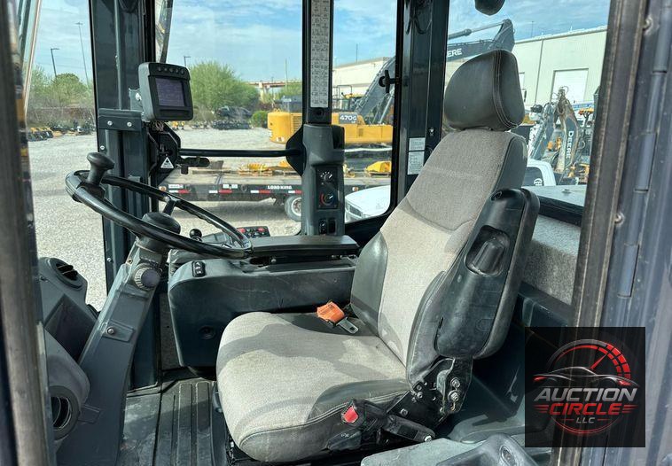 2017 John Deere 624K-II  wheel loader