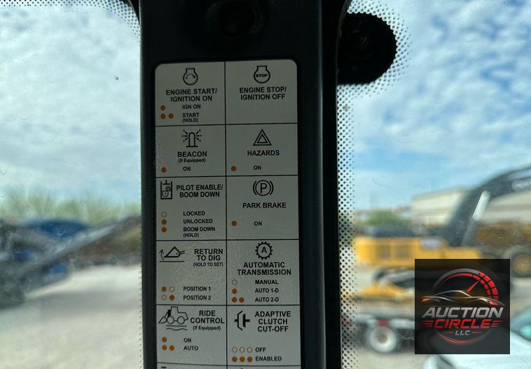 2017 John Deere 624K-II  wheel loader
