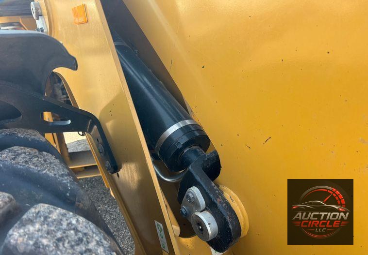2016 Caterpillar 918M  wheel loader
