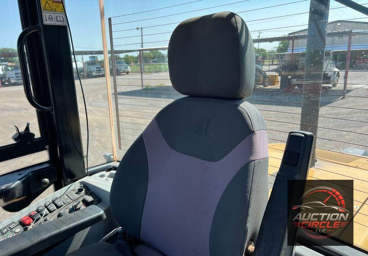 2016 Caterpillar 918M  wheel loader