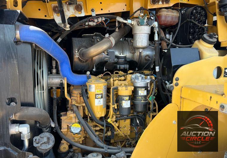 2016 Caterpillar 918M  wheel loader