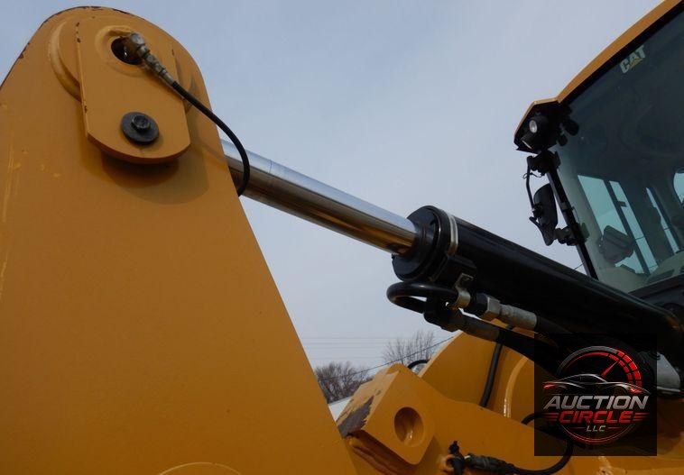 2016 Caterpillar 926M  wheel loader