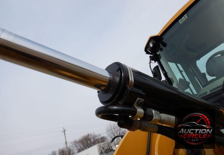 2016 Caterpillar 926M  wheel loader