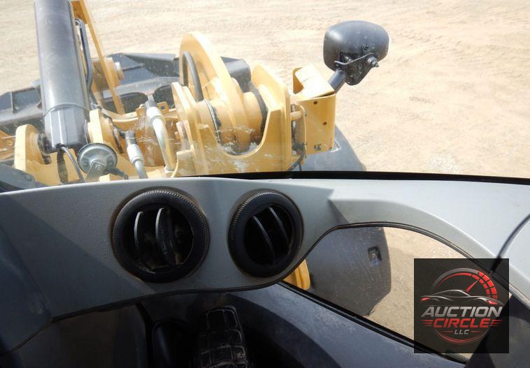 2016 Caterpillar 926M  wheel loader