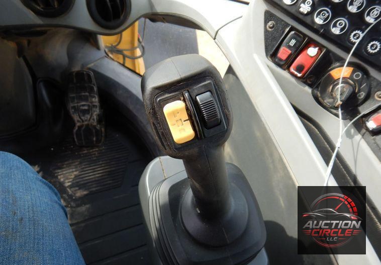 2016 Caterpillar 926M  wheel loader