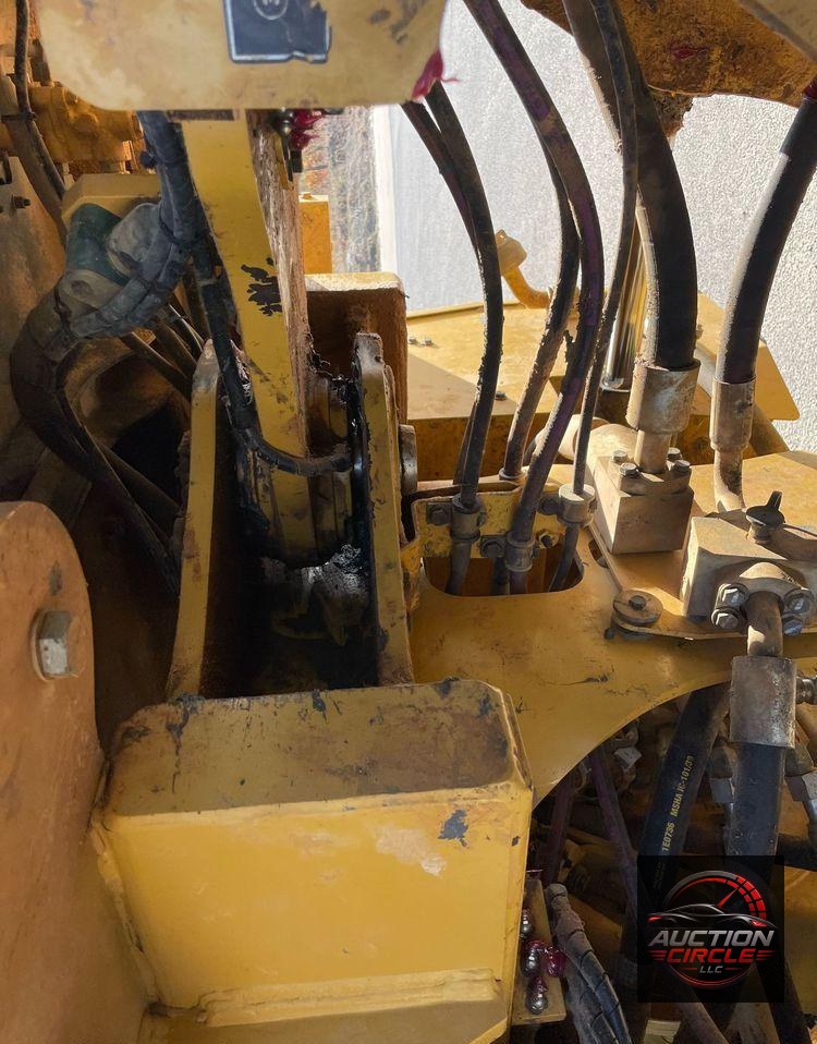 2017 Caterpillar 966M  wheel loader