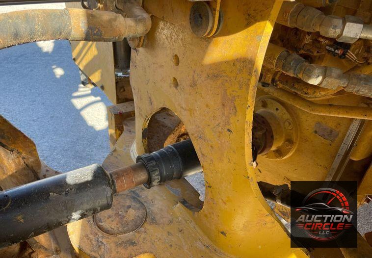 2017 Caterpillar 966M  wheel loader