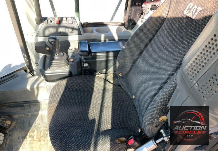2017 Caterpillar 966M  wheel loader