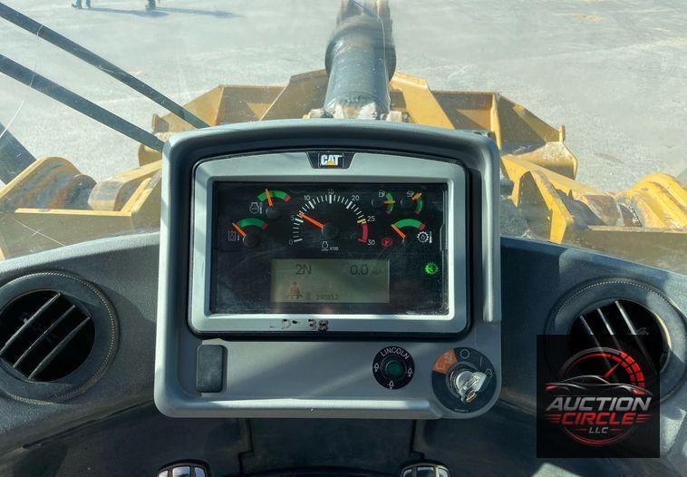 2017 Caterpillar 966M  wheel loader