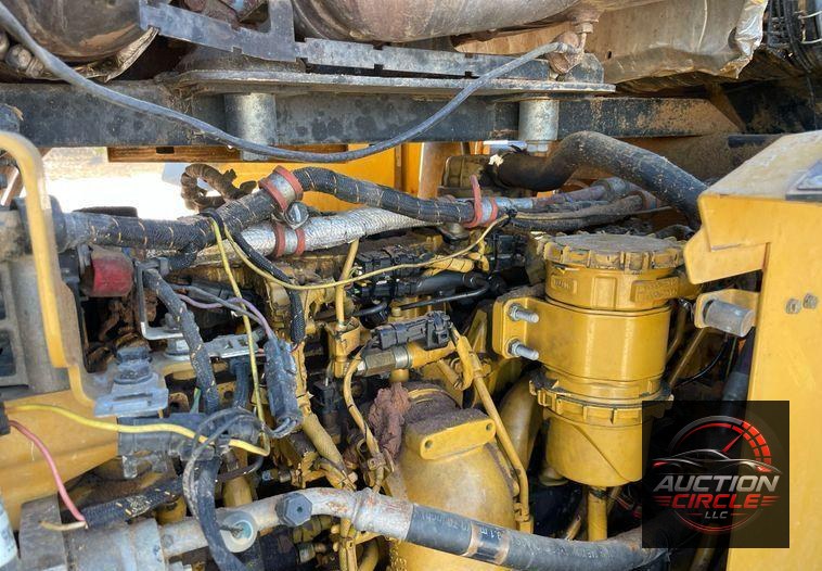2017 Caterpillar 966M  wheel loader