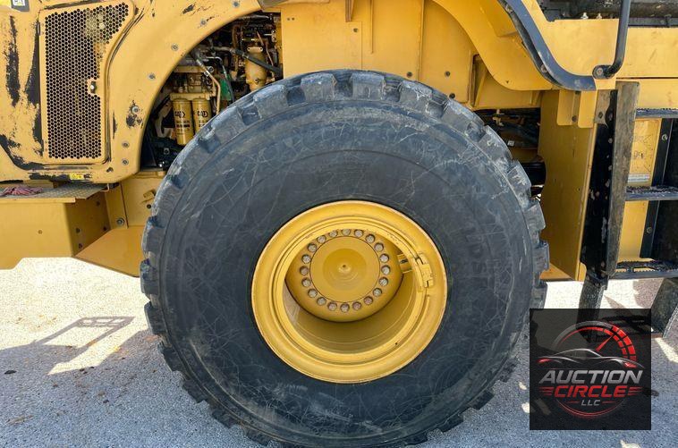 2017 Caterpillar 966M  wheel loader
