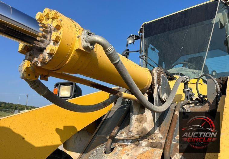 2015 Komatsu WA470-7  wheel loader