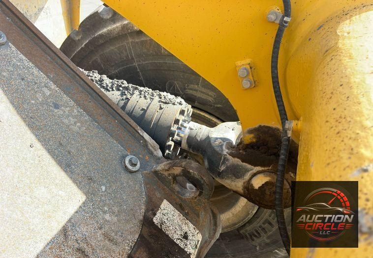 2015 Komatsu WA470-7  wheel loader