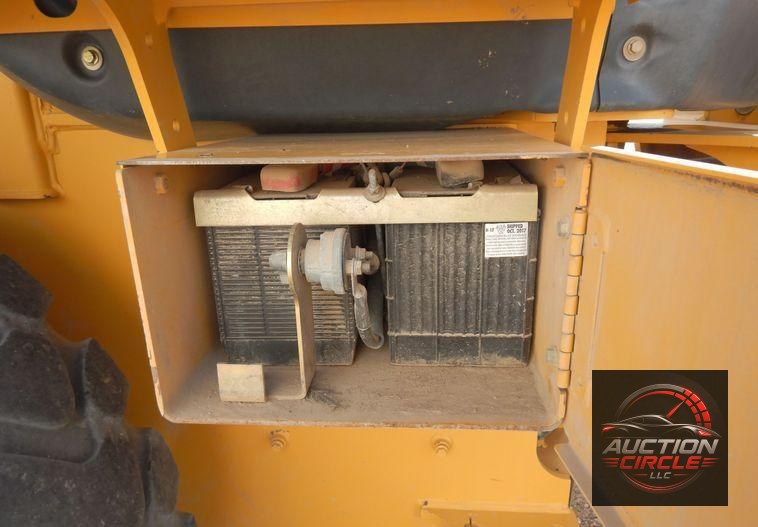 2012 John Deere 524K  high lift wheel loader