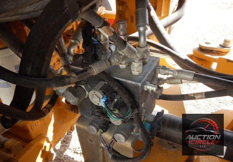 2012 John Deere 524K  high lift wheel loader
