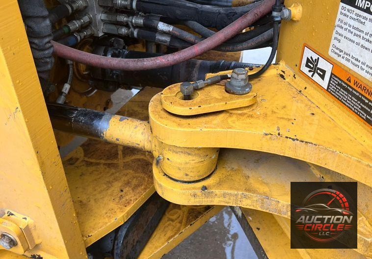 2020 John Deere 844L  wheel loader