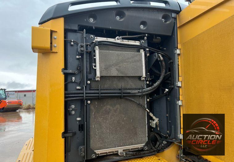 2020 John Deere 844L  wheel loader