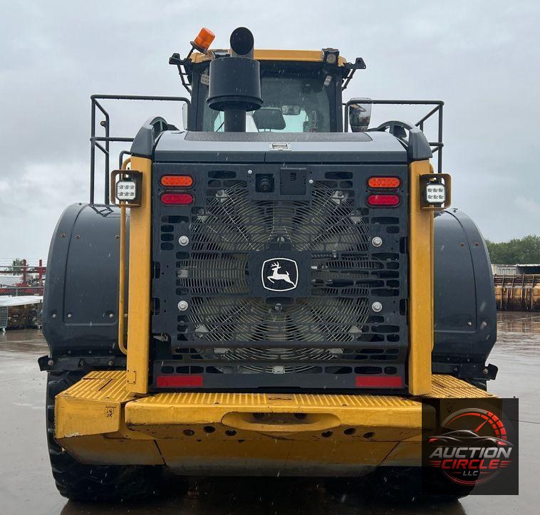 2020 John Deere 844L  wheel loader