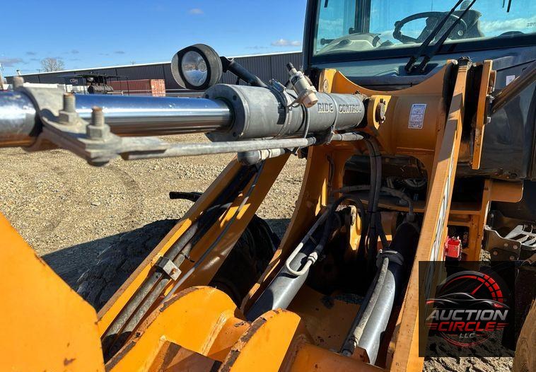 2016 Case 321F  wheel loader