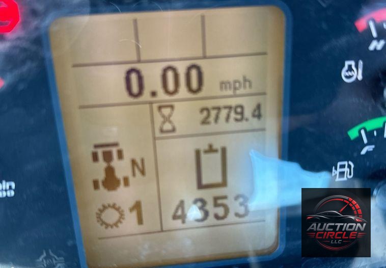 2016 Case 321F  wheel loader