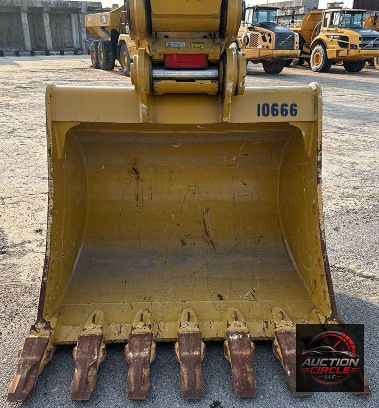 2024 Caterpillar 340 excavator
