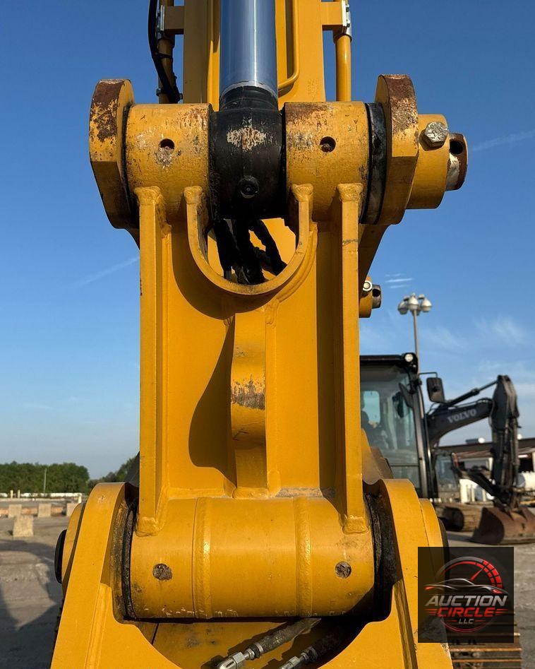 2024 Caterpillar 340 excavator
