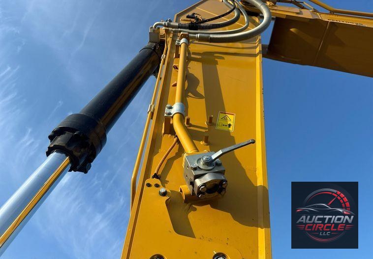 2024 Caterpillar 340 excavator