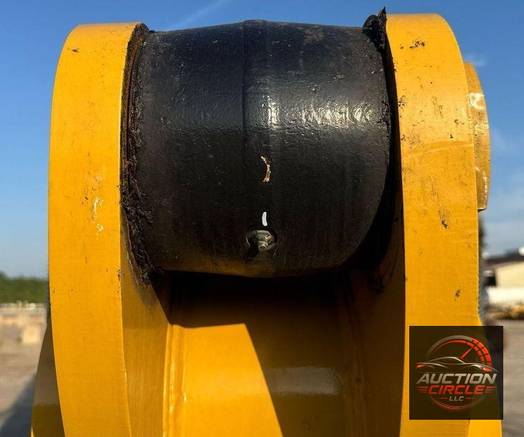 2024 Caterpillar 340 excavator