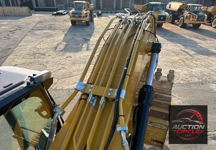 2024 Caterpillar 340 excavator