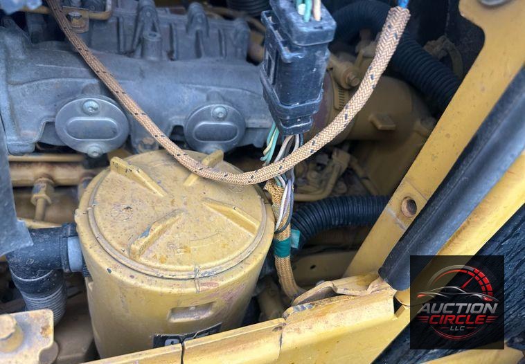 2013 Caterpillar D6N LGP dozer