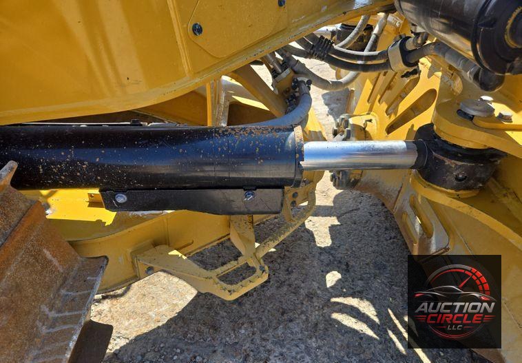 2024 Caterpillar D6XE LGP dozer