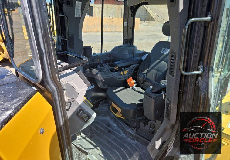 2024 Caterpillar D6XE LGP dozer