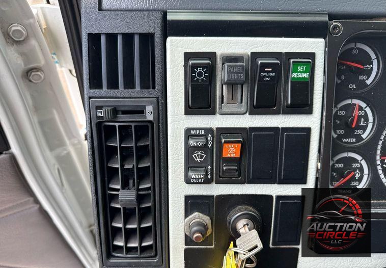 2003 Freightliner FL112 dump truck