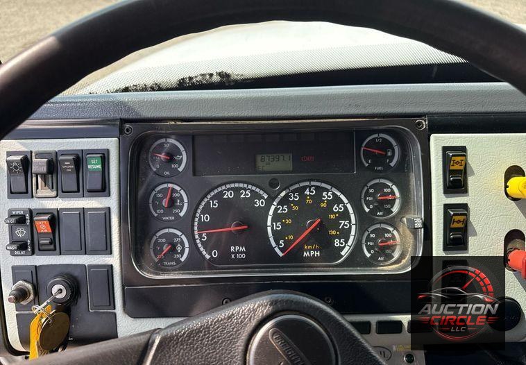 2003 Freightliner FL112 dump truck