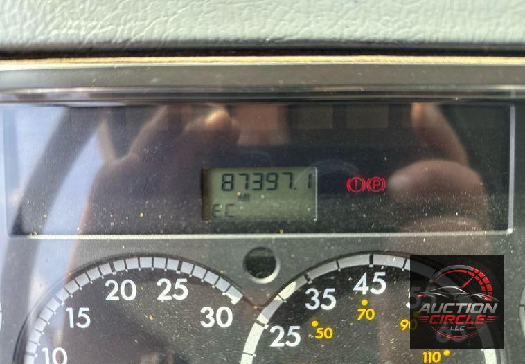 2003 Freightliner FL112 dump truck