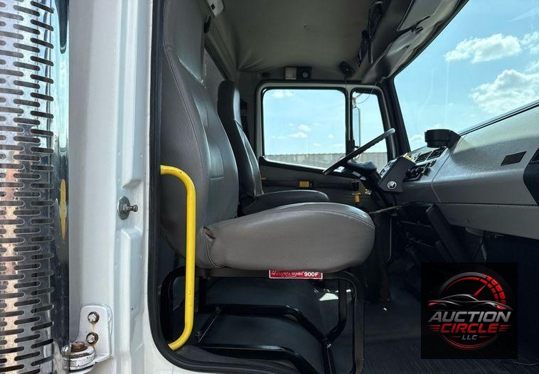 2003 Freightliner FL112 dump truck