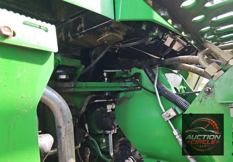 2019 John Deere 9520R Scraper Special 4WD tractor