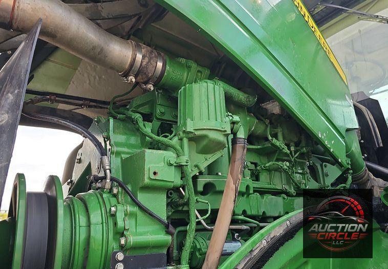 2019 John Deere 9520R Scraper Special 4WD tractor