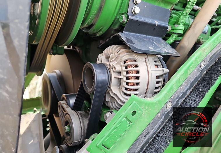 2019 John Deere 9520R Scraper Special 4WD tractor