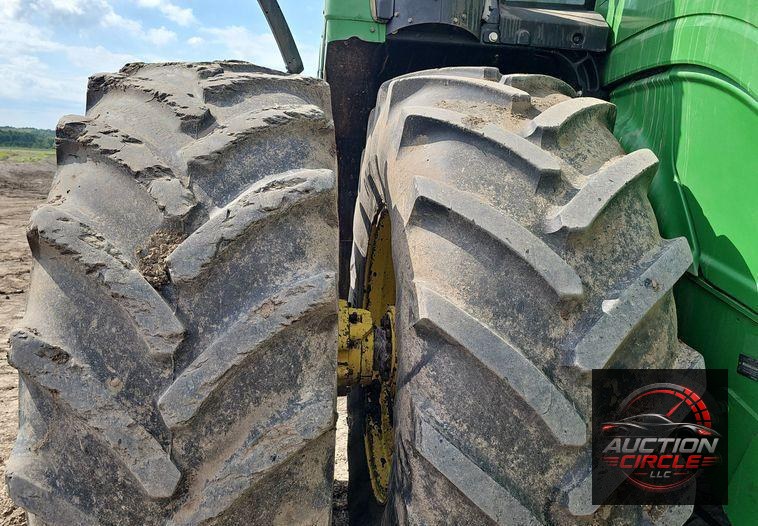 2019 John Deere 9520R Scraper Special 4WD tractor