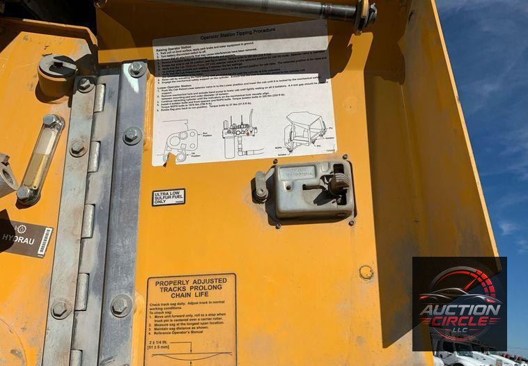2015 John Deere 755K track loader