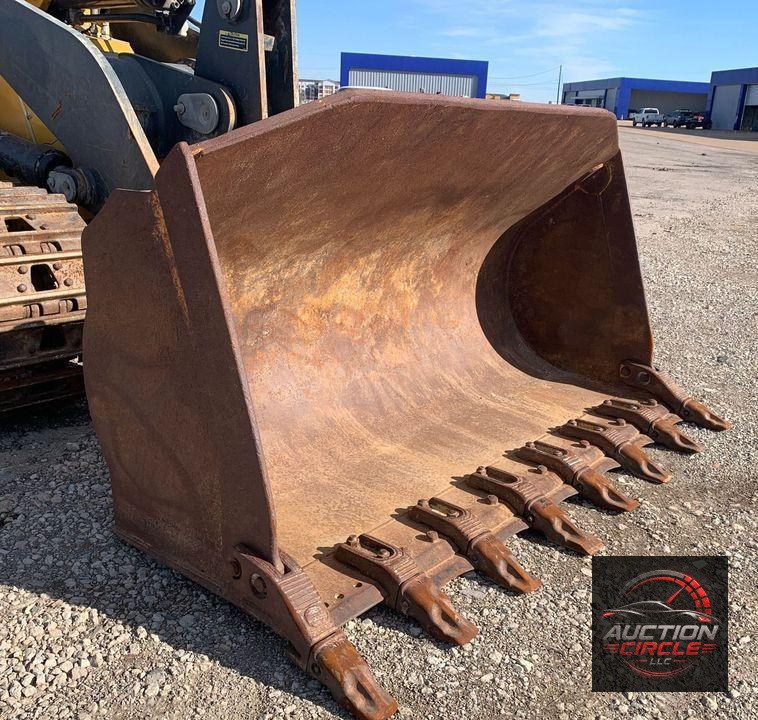 2015 John Deere 755K track loader