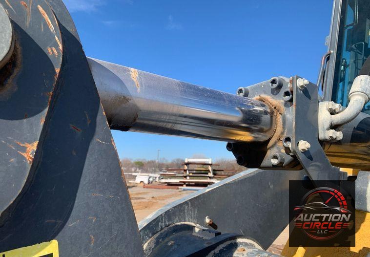 2015 John Deere 755K track loader