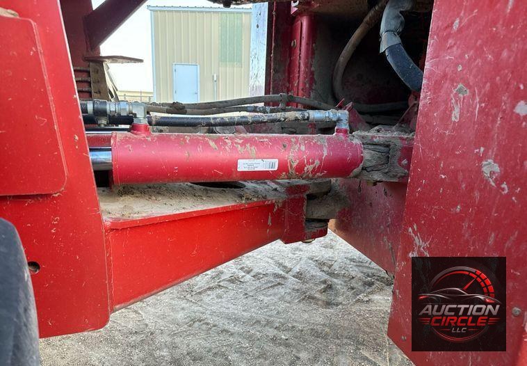 2014 Versatile 2375 tractor