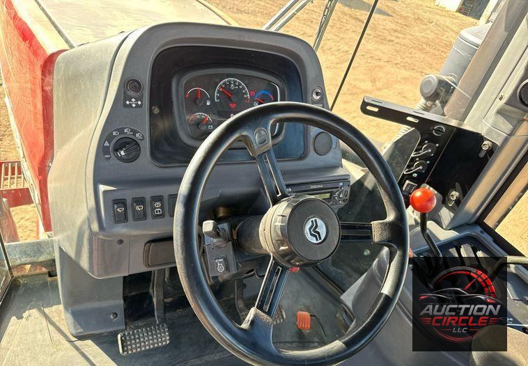 2014 Versatile 2375 tractor
