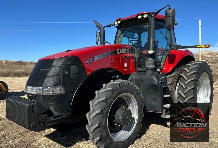 2017 Case IH Magnum 250 MFWD tractor