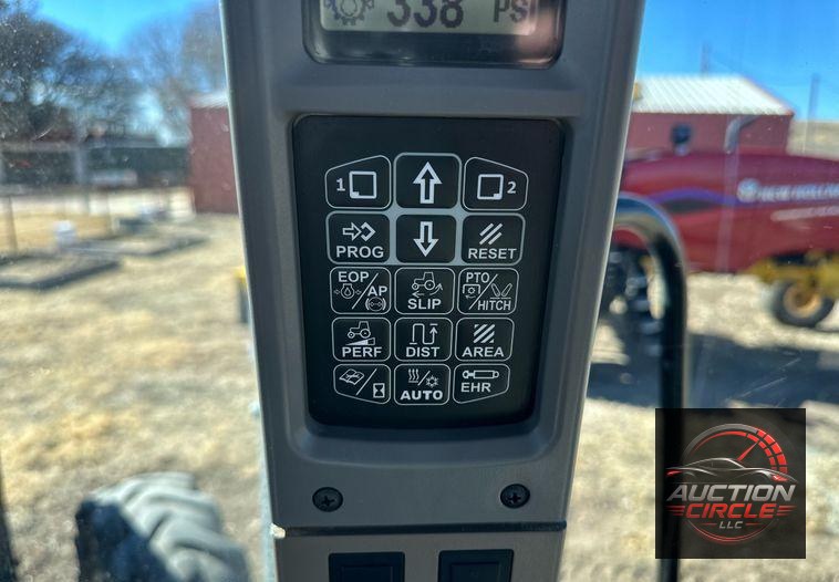 2017 Case IH Magnum 250 MFWD tractor