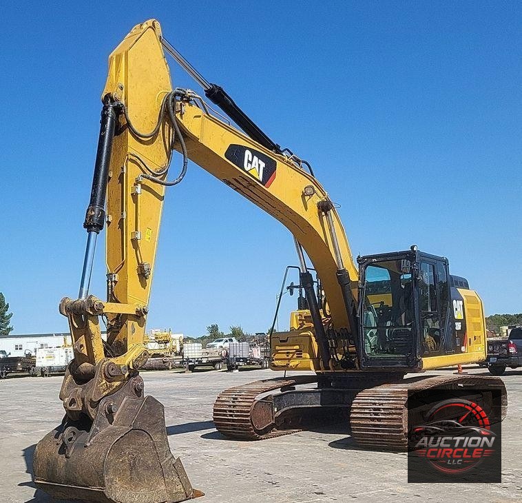 2019 Caterpillar  326F L excavator