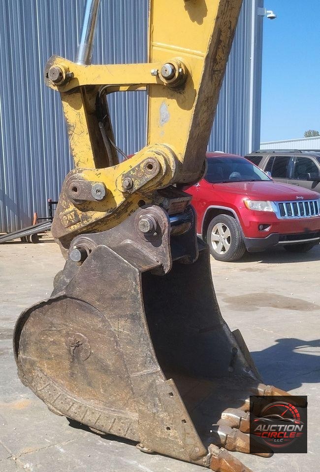 2019 Caterpillar  326F L excavator