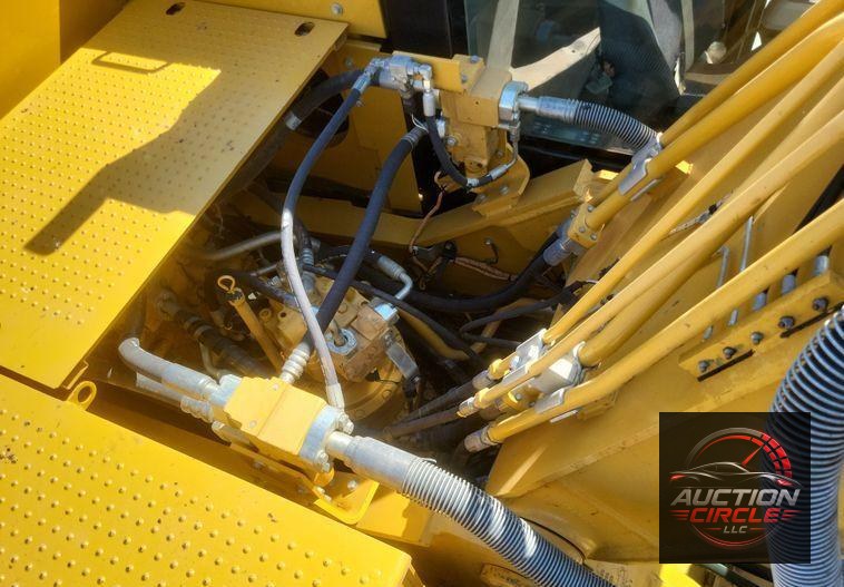 2019 Caterpillar  326F L excavator